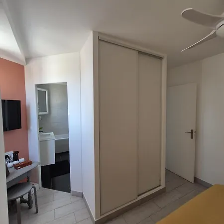 Cevalia Holiday home *